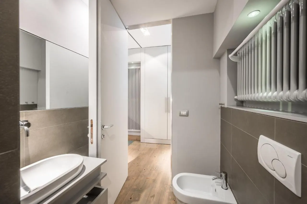 Ab Plus - Via Santo Stefano 74 Bologna