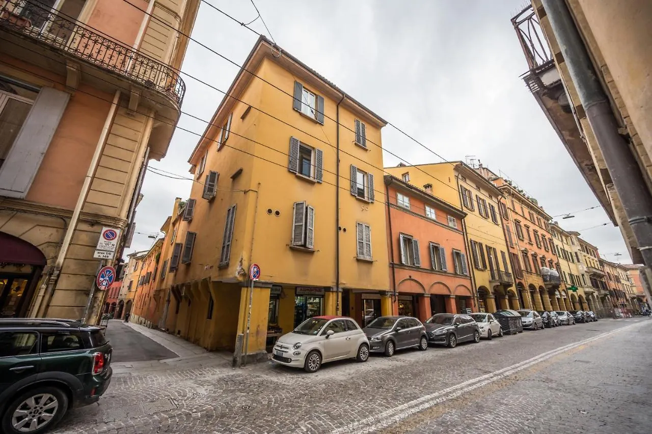 Ab Plus - Via Santo Stefano 74 Bologna Casa vacanze