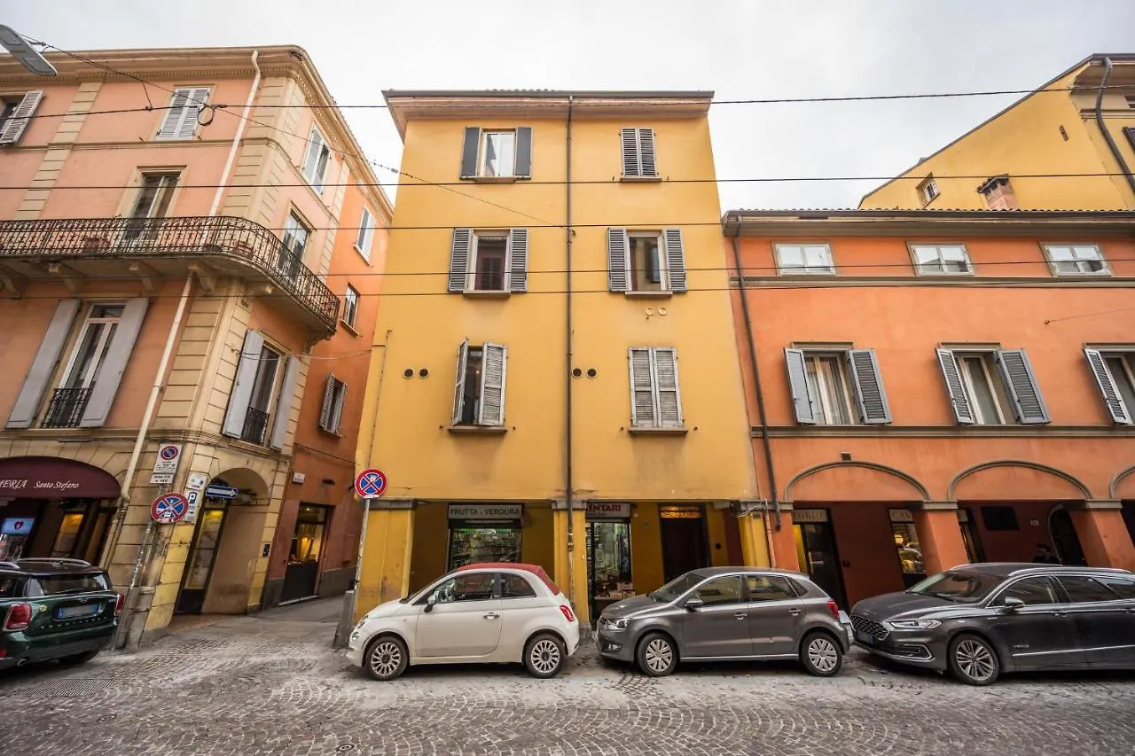 Ab Plus - Via Santo Stefano 74 Bologna Casa vacanze